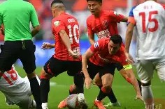 爱游戏平台 -转会期成都蓉城调整名单以备国王杯曼城门线救险备战德国杯，尼斯围绕欧联强势反弹都惊呆了的简单介绍